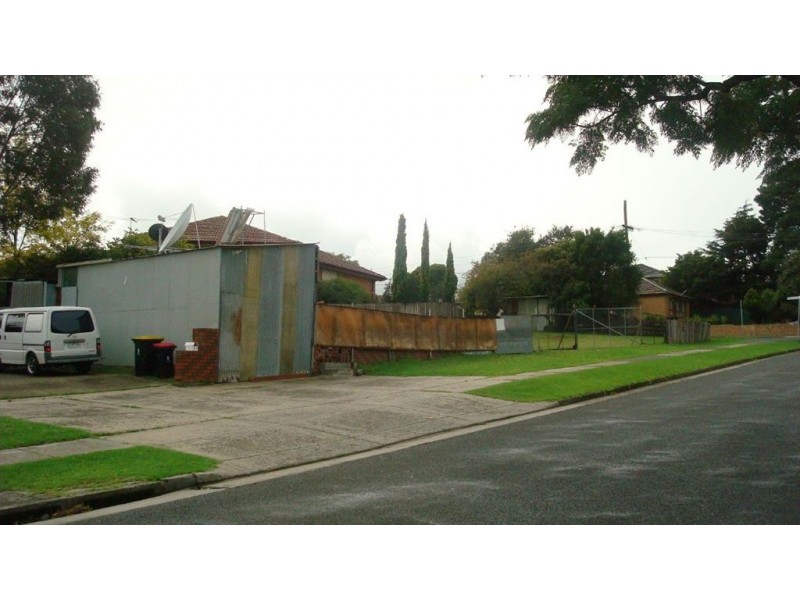 31 Worsley Avenue, Clayton South VIC 3169