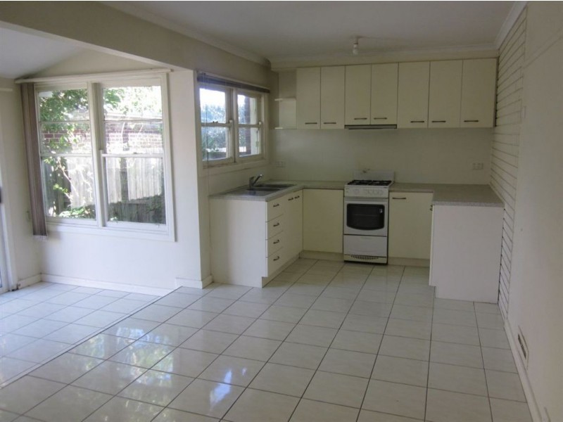 2/4 Evelyn Street, Clayton VIC 3168