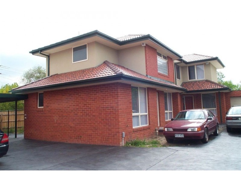 2/4 Stockdale Avenue, Clayton VIC 3168