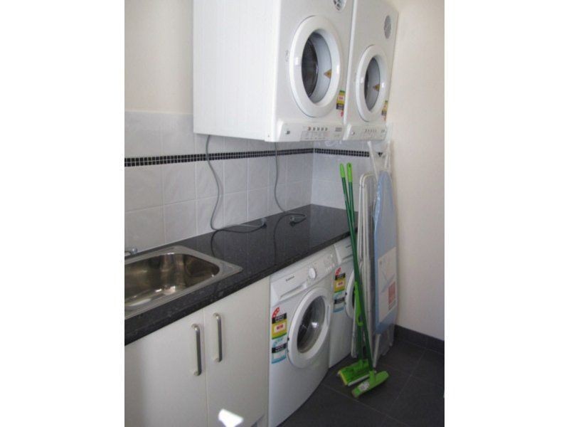 Room 4/56 Panorama Street, Clayton VIC 3168