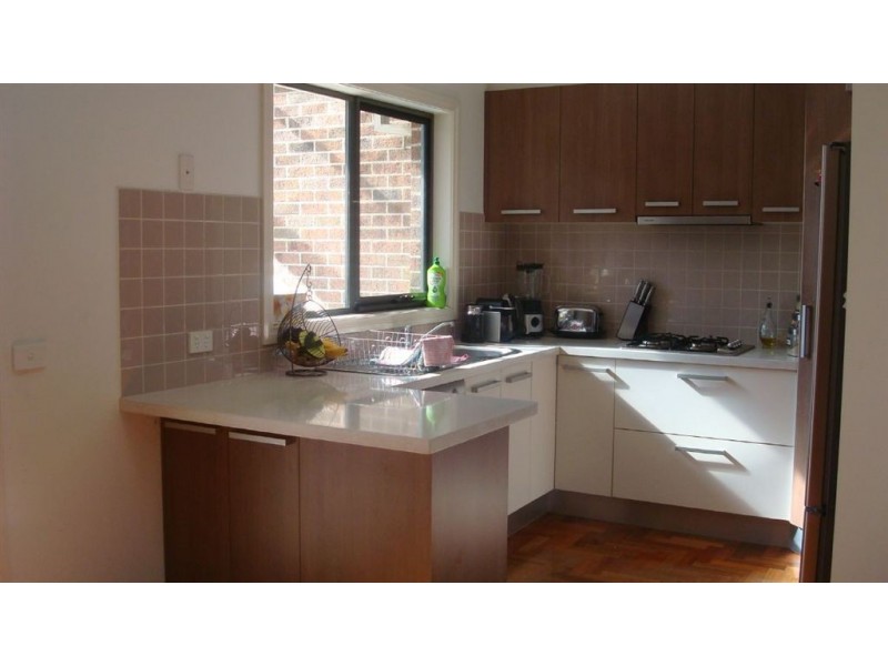 2/85 Ormond Road, Clayton VIC 3168