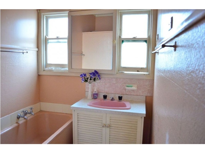 28 Strelden Avenue, Oakleigh East VIC 3166