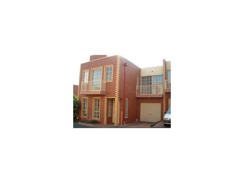 8/7-9 Reserve Strreet, Berwick VIC 3806