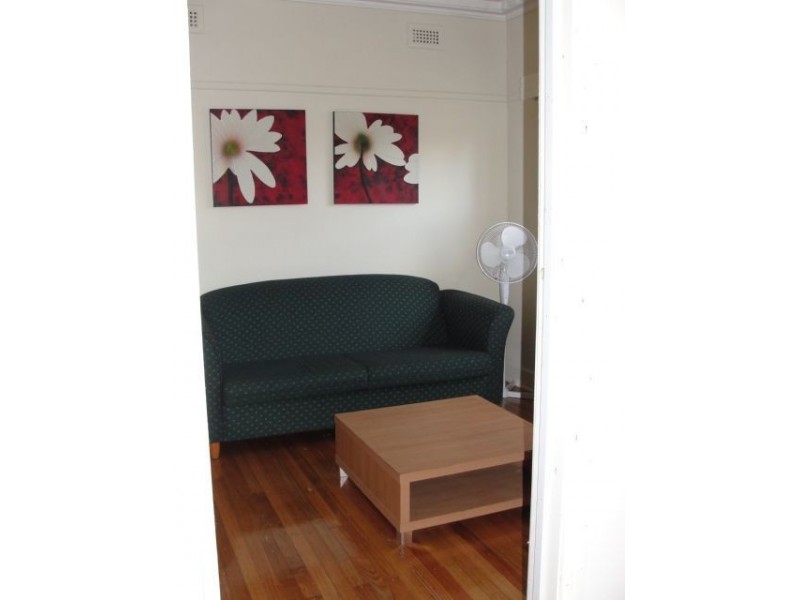 Room 1/360 Haughton Road, Clayton VIC 3168