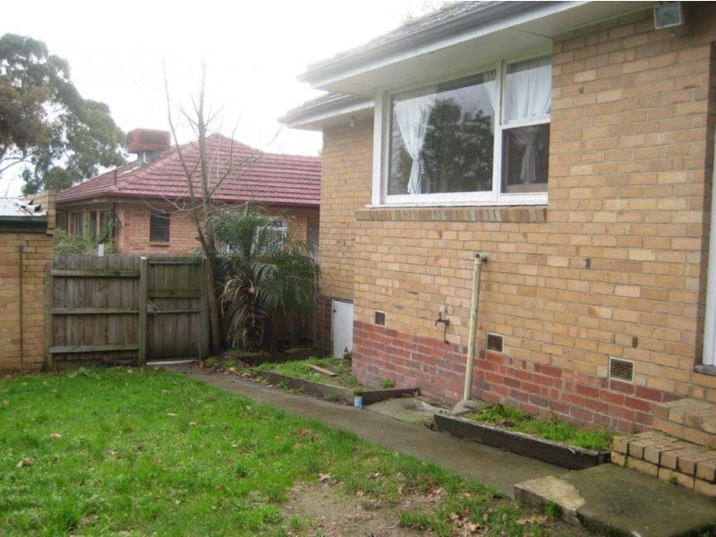 38 Kirstina Road, Glen Waverley VIC 3150