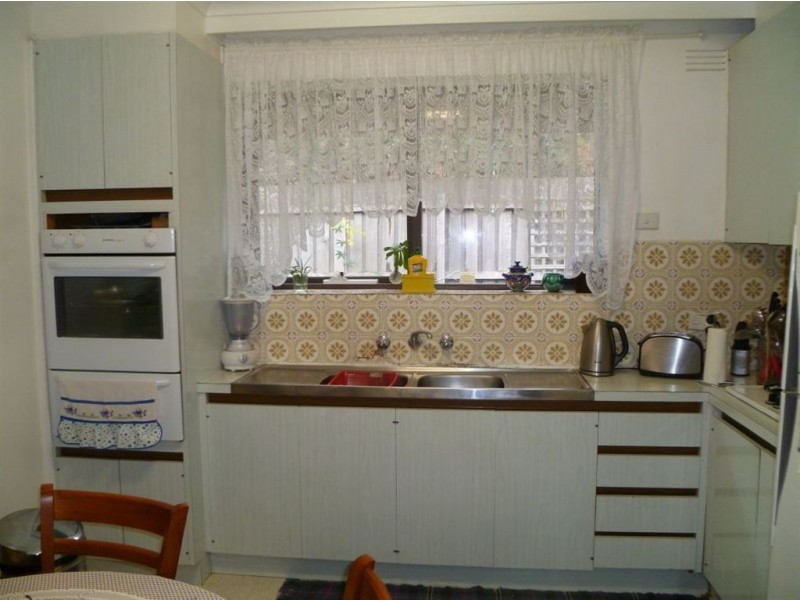 4/1 Adaleigh Court, Clayton VIC 3168