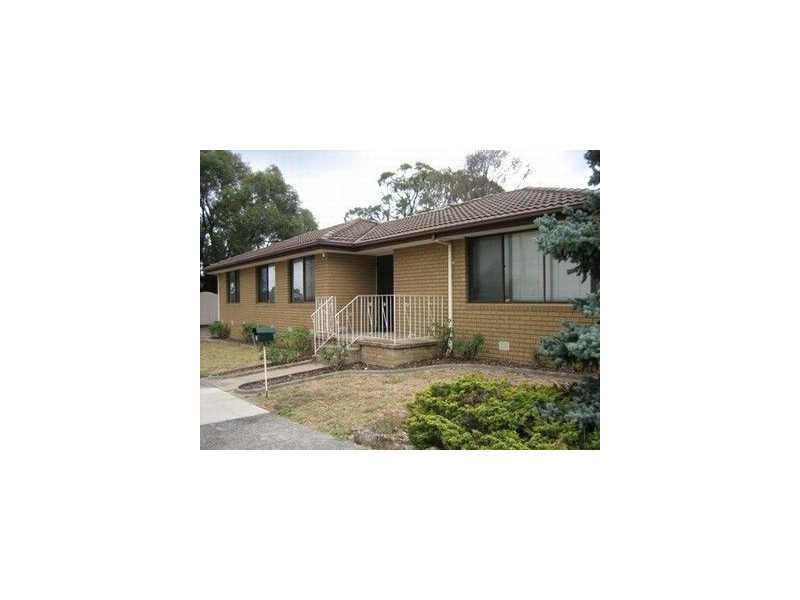 1 Cumberland Way, Endeavour Hills VIC 3802
