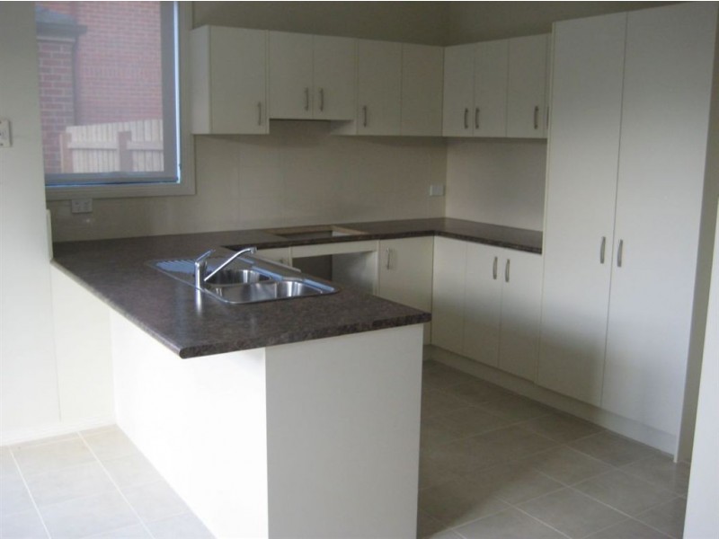 1/52 Beddoe Avenue, Clayton VIC 3168