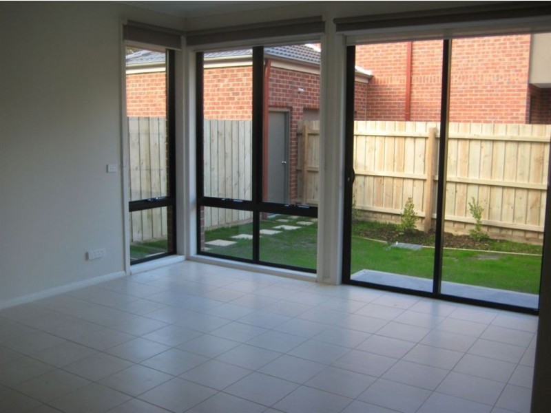 2/52 Beddoe Avenue, Clayton VIC 3168