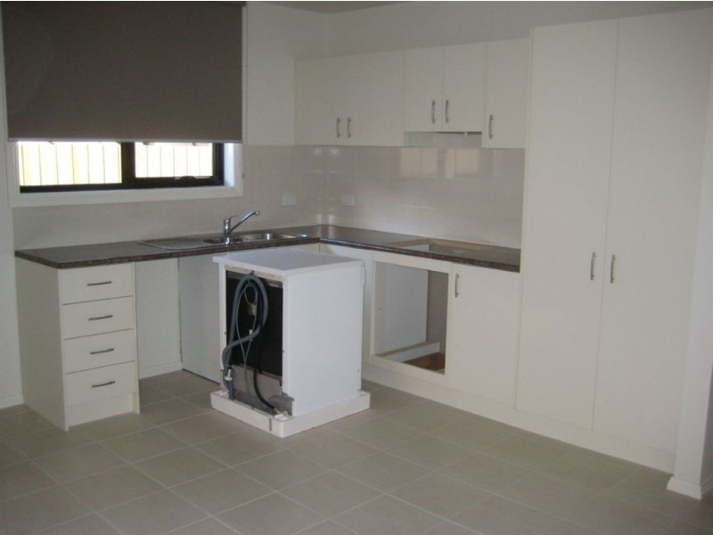 2/52 Beddoe Avenue, Clayton VIC 3168