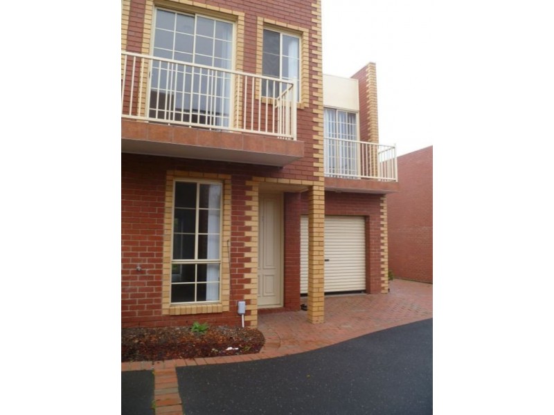 5/7-9 Reserve Street, Berwick VIC 3806