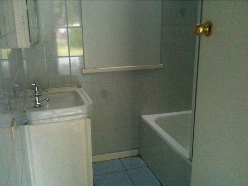 15 Koonawarra Street, Clayton VIC 3168