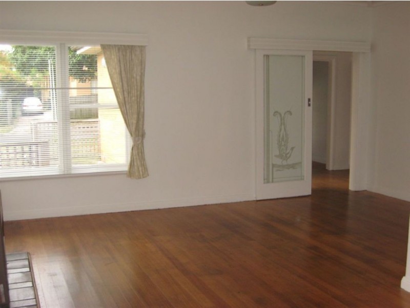 38 Kirstina Road, Glen Waverley VIC 3150