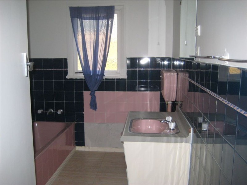 38 Kirstina Road, Glen Waverley VIC 3150