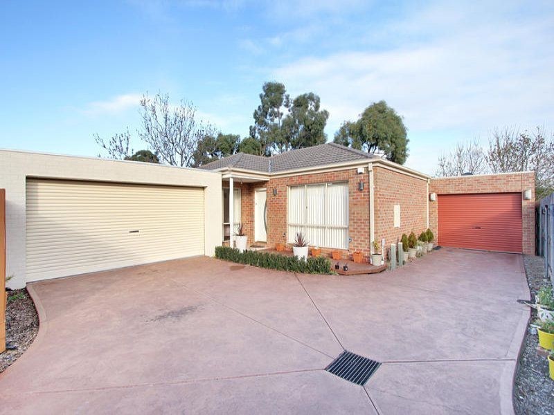 2/16 Mallawa Street, Clayton South VIC 3169