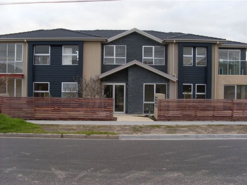 4/61-63 Kanooka Grove, Clayton VIC 3168