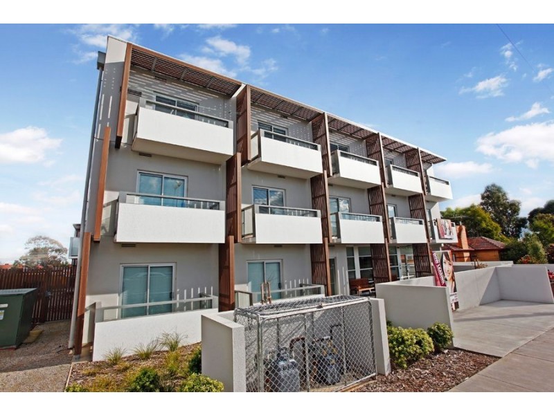 208/1728 Dandenong Road, Clayton VIC 3168