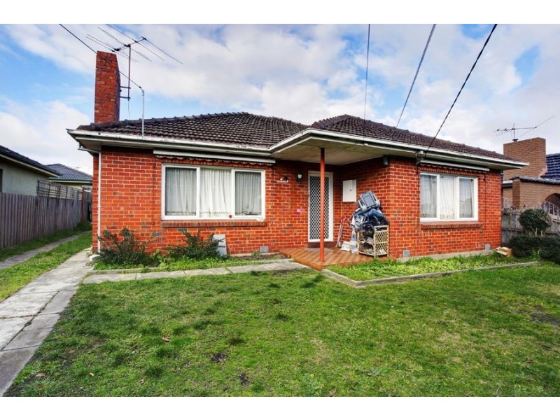 4 McGregor Street, Clayton VIC 3168