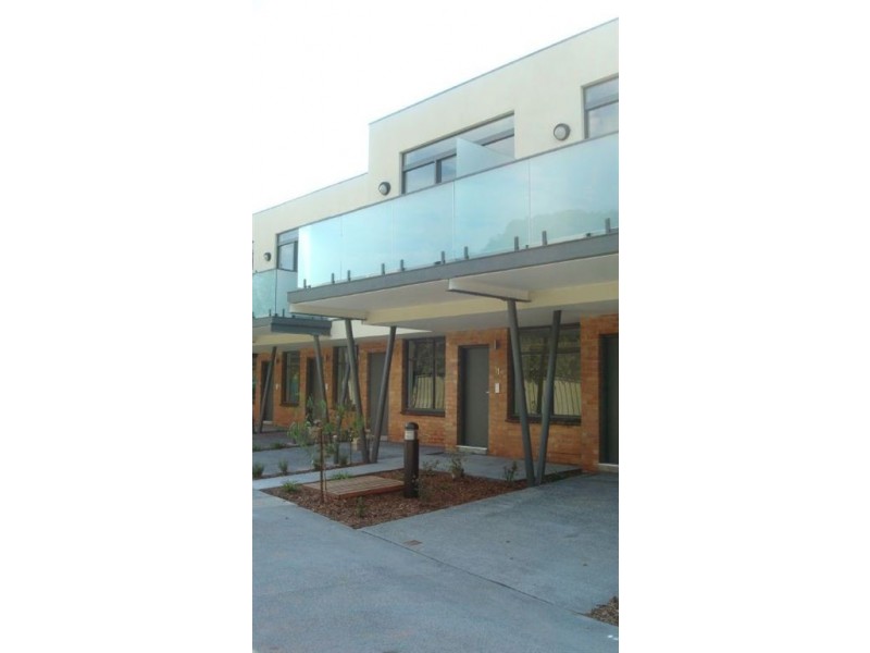 11/1650 Dandenong Road, Oakleigh East VIC 3166