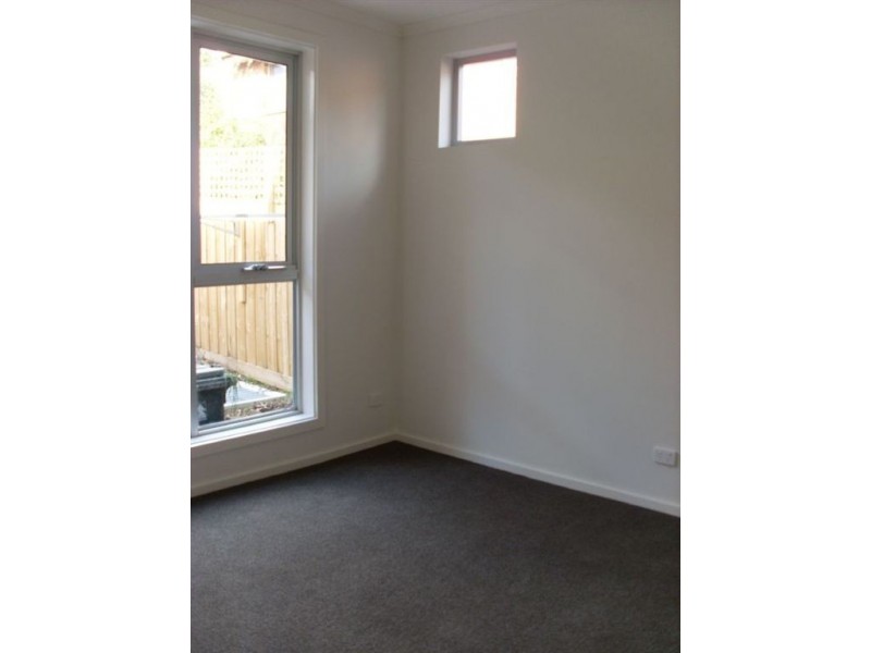 4/61-63 Kanooka Grove, Clayton VIC 3168