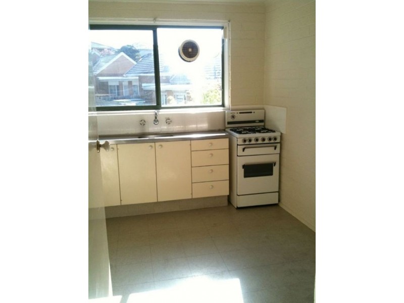 10/6 Bettina Street, Clayton VIC 3168