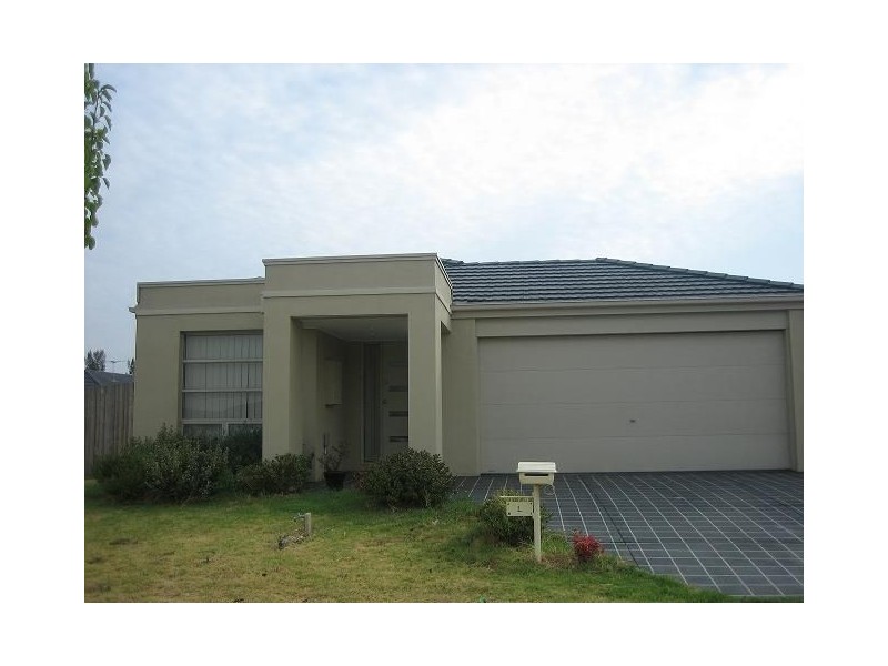 1 Cindy Court, Berwick VIC 3806