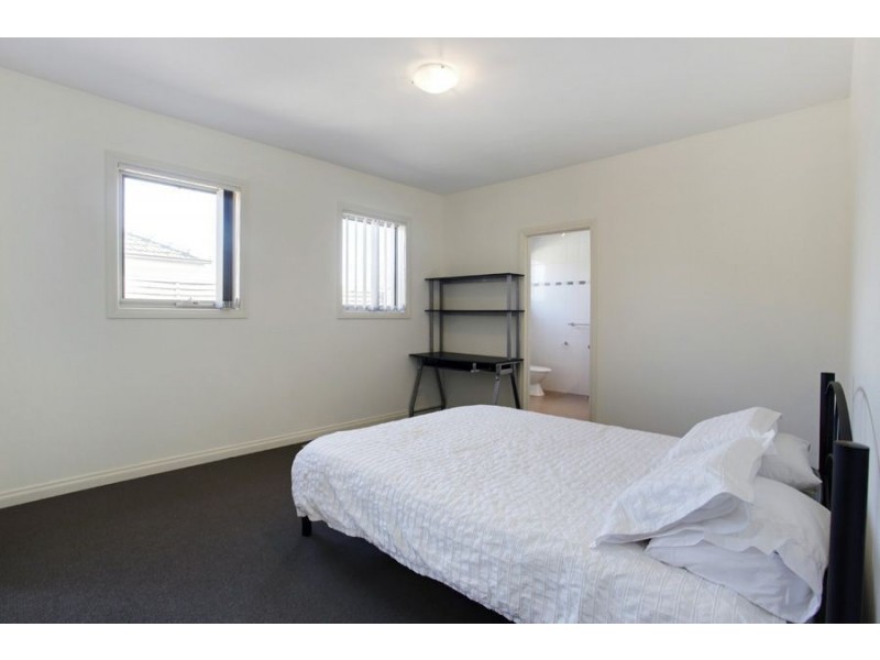 35A Alward Avenue, Clayton South VIC 3169