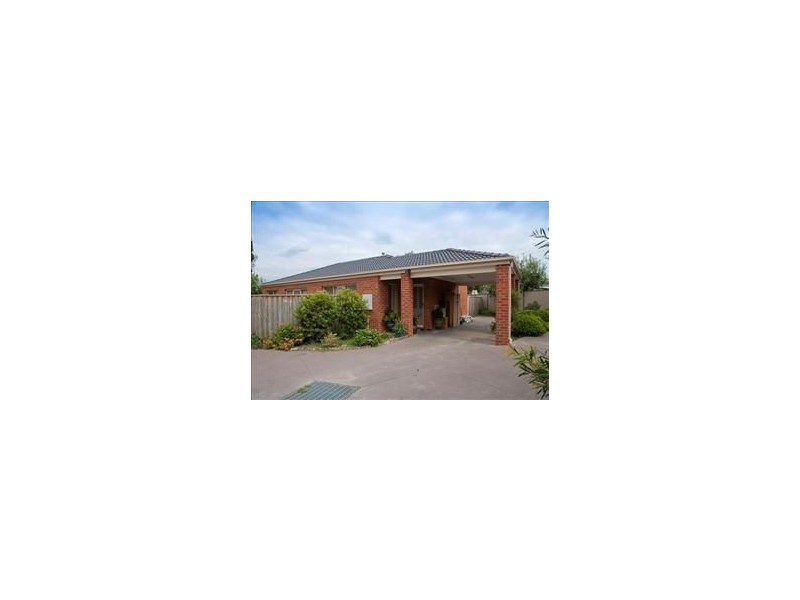 2/4 Lyons Court, Dandenong North VIC 3175