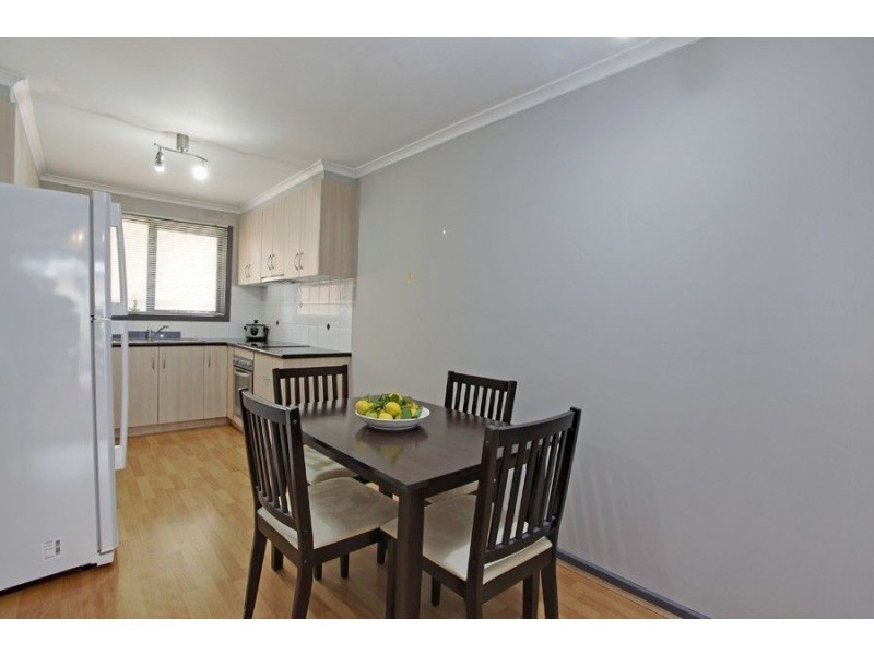 2/5 Burton Avenue, Clayton VIC 3168