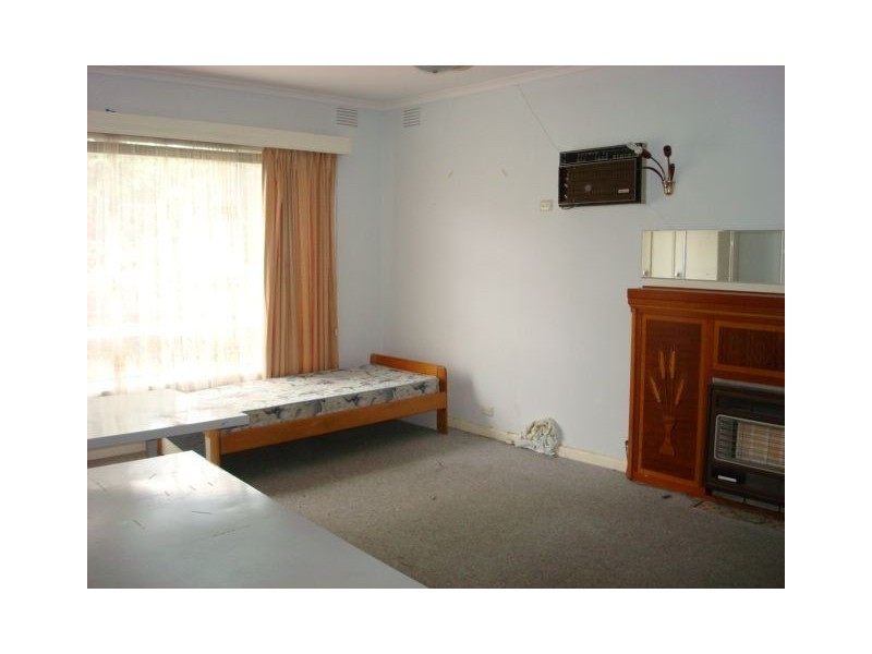 15 Koonawarra Street, Clayton VIC 3168