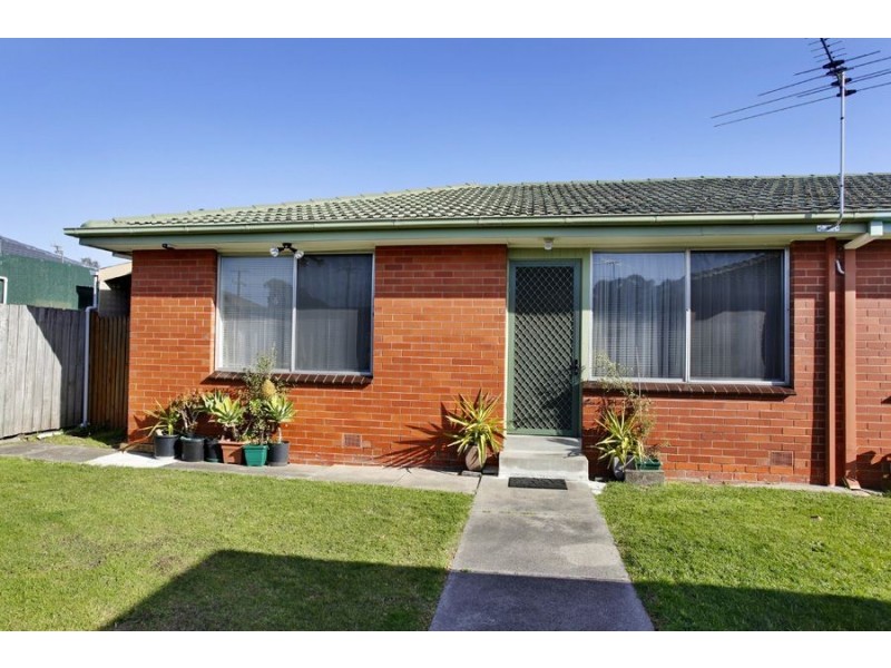 4/38 Oakes Avenue, Clayton South VIC 3169