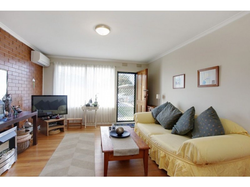 4/38 Oakes Avenue, Clayton South VIC 3169