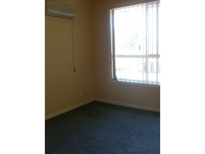 2/35 Kionga Street, Clayton VIC 3168