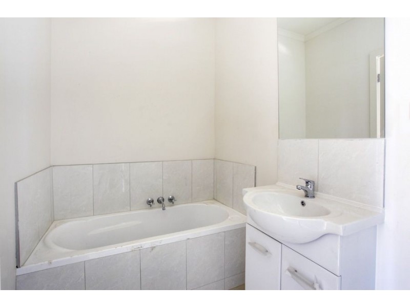 8/61-63 Kanooka Grove, Clayton VIC 3168