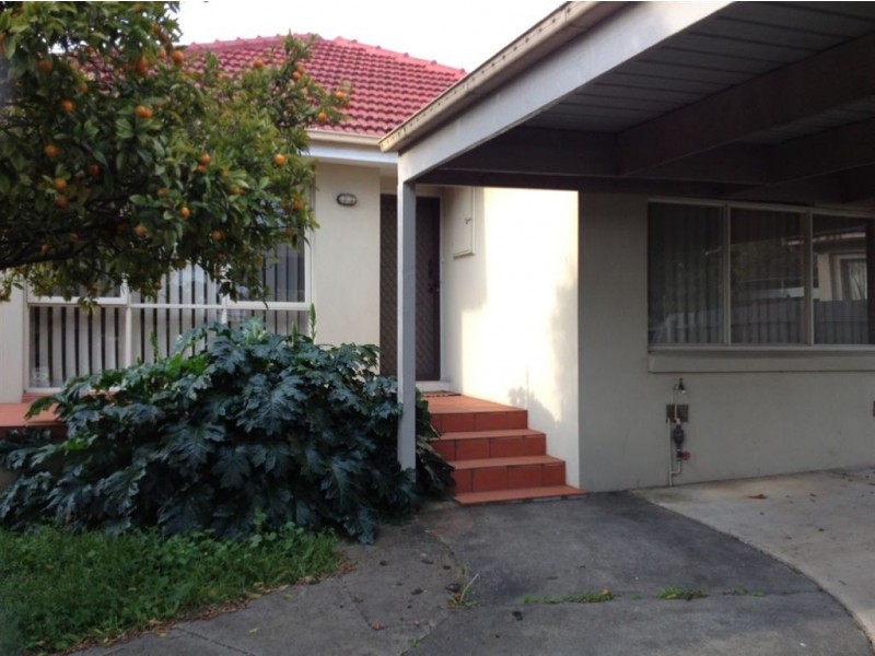 1/1849 Dandenong Road, Clayton VIC 3168