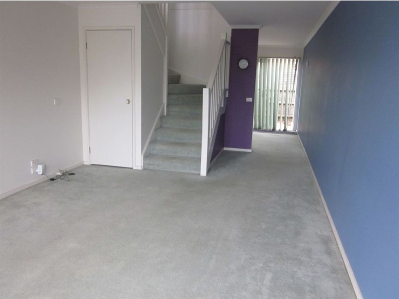 56 Kings Court, Oakleigh East VIC 3166