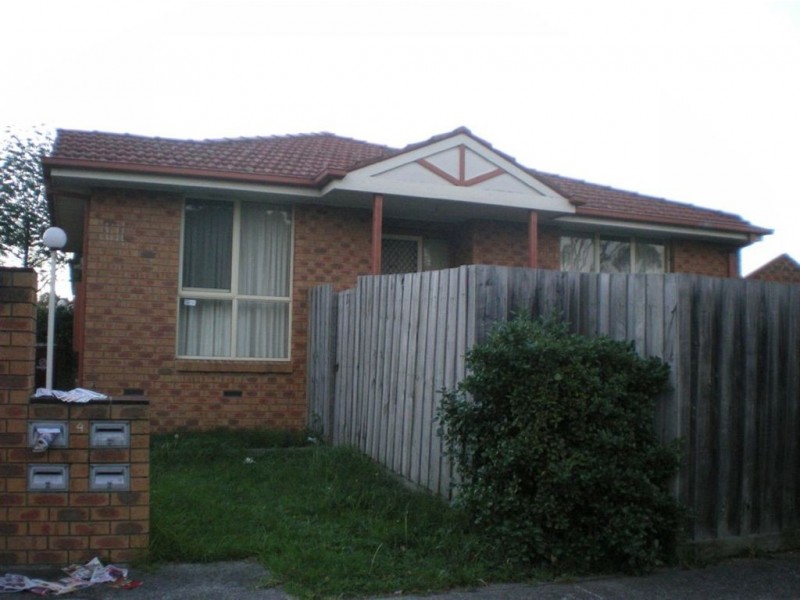 1/4 Allan Street, Noble Park VIC 3174