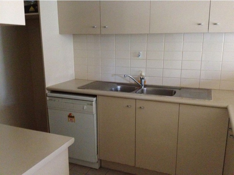 10/13-15 Dixon Street, Clayton VIC 3168