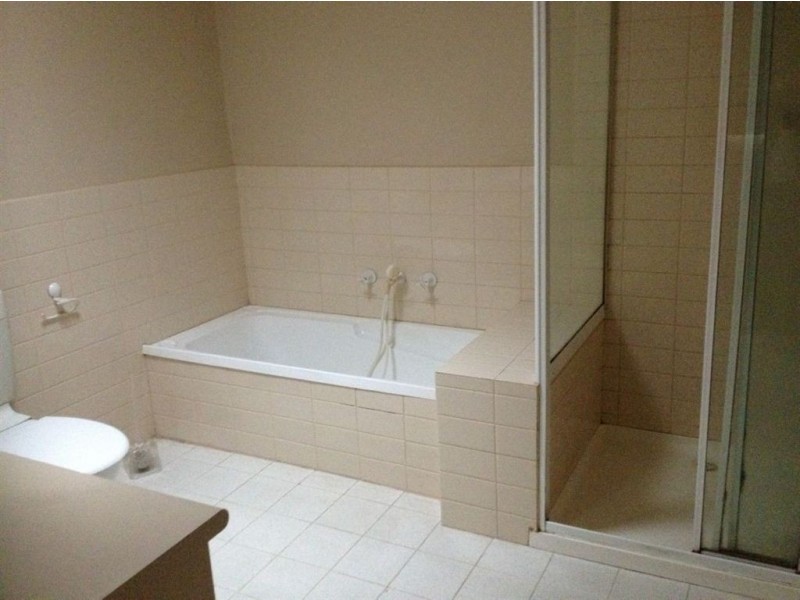10/13-15 Dixon Street, Clayton VIC 3168