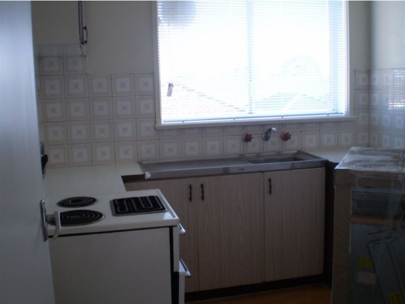 4/7 Burns Avenue, Clayton South VIC 3169