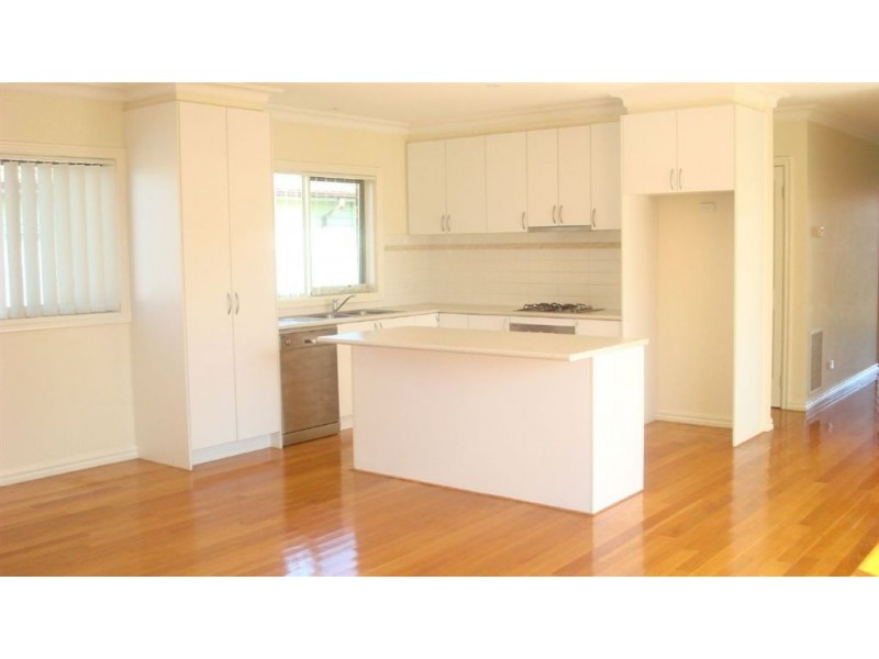 1/53 Margaret Street, Clayton VIC 3168