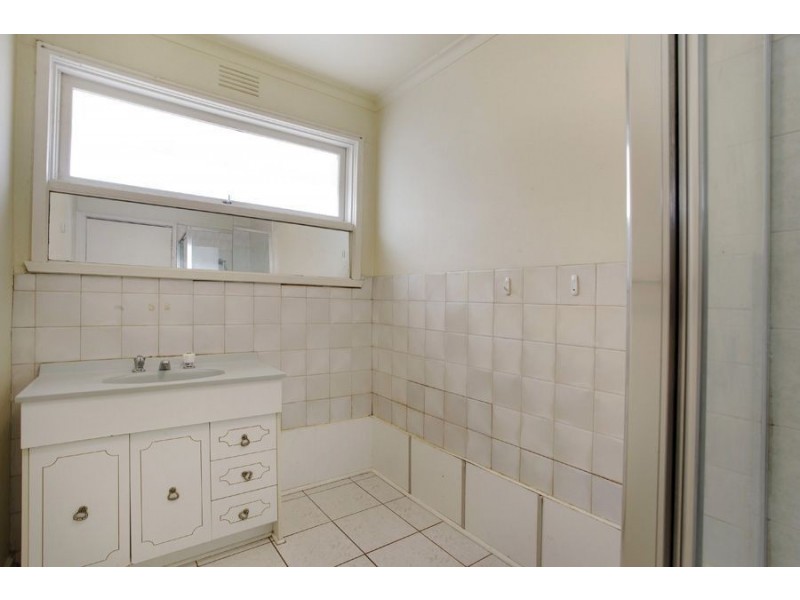 9 Cleek Ave, Oakleigh South VIC 3167