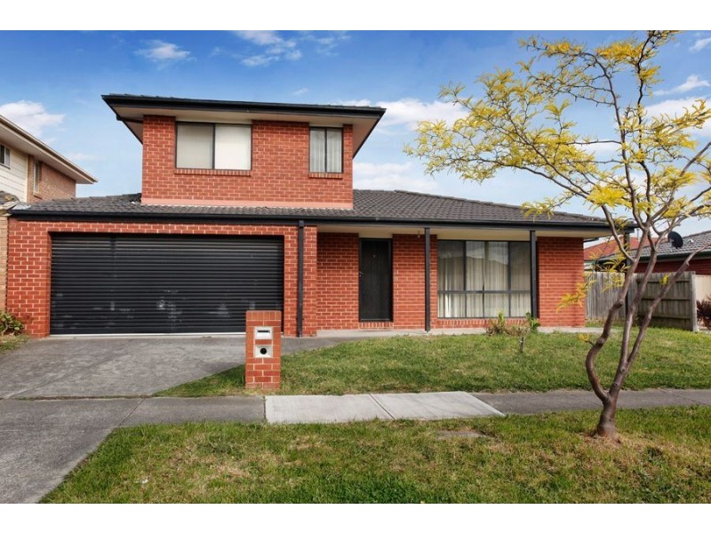3 Oakman Way, Hampton Park VIC 3976