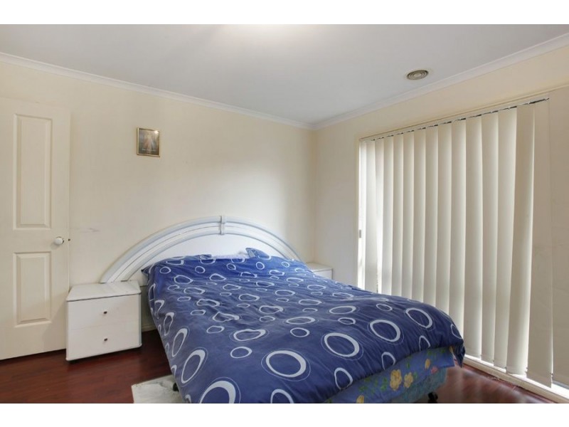 3 Oakman Way, Hampton Park VIC 3976