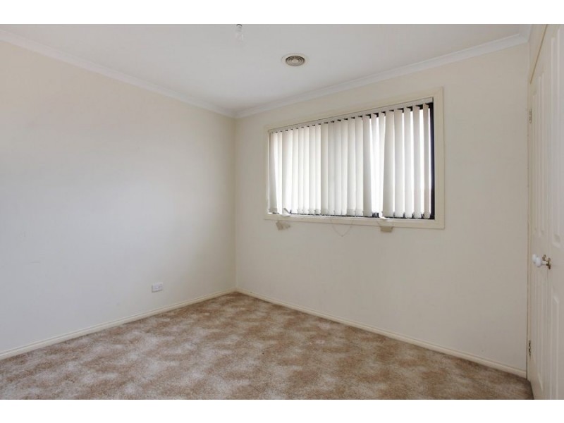 3 Oakman Way, Hampton Park VIC 3976