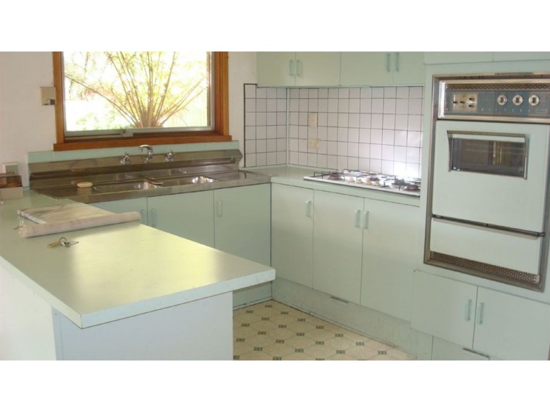 32 Pietro Road, Heatherton VIC 3202