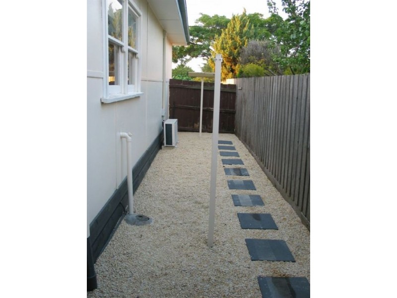 1/44 Mallawa Street, Clayton South VIC 3169