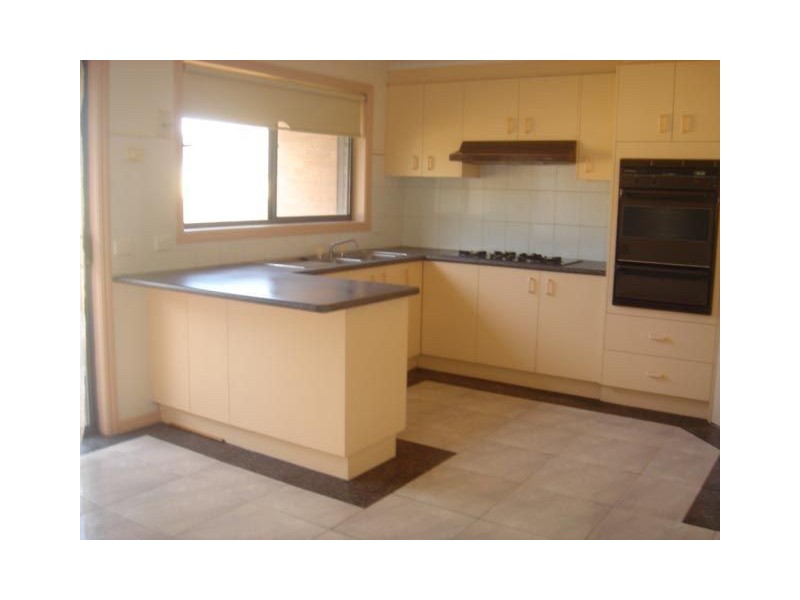 3/16 Boyd Avenue, Oakleigh East VIC 3166