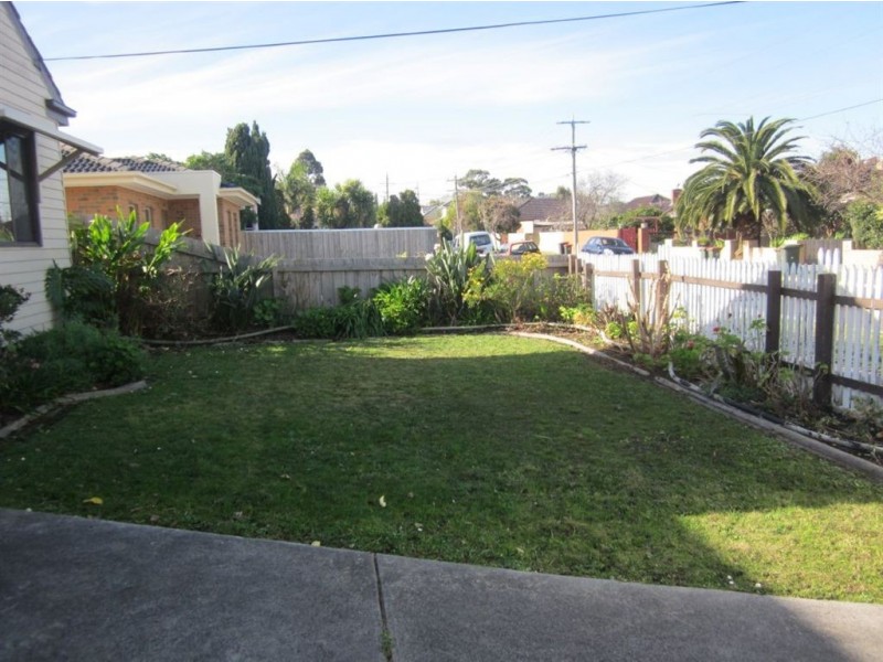 23 Lillian Street, Clayton VIC 3168