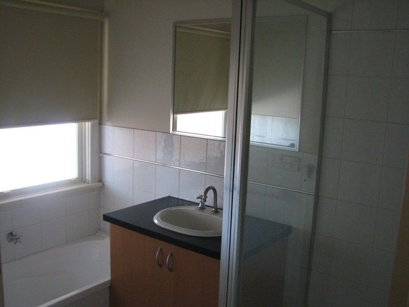 35A Rayhur Street, Clayton South VIC 3169